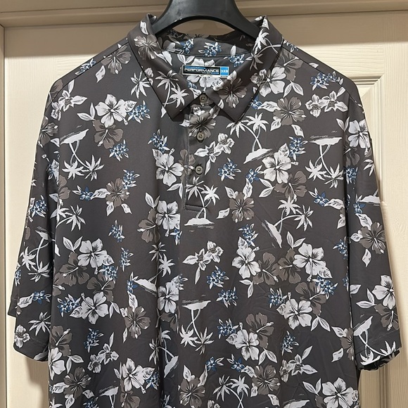 Roundtree and Yorke Performance Polo 3XB - Picture 2 of 6